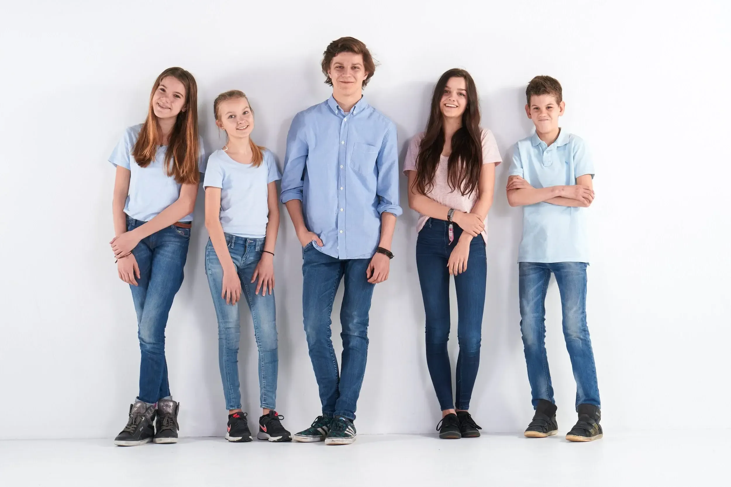 Effen kleding geeft rustig beeld