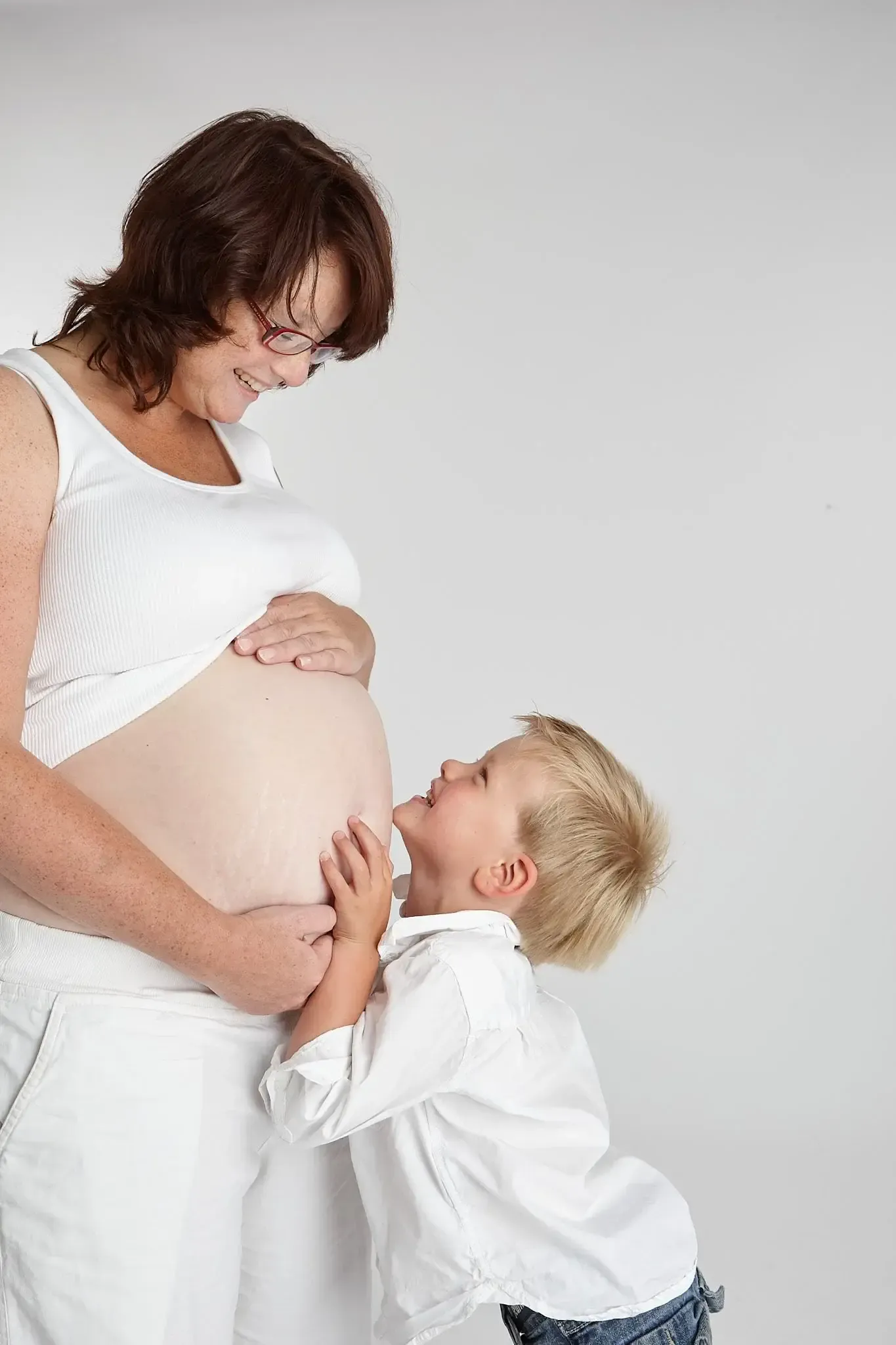 Sacha’s Buikensessie: Een mooie Zwangerschapsfotoshoot in Zoetermeer — foto 2