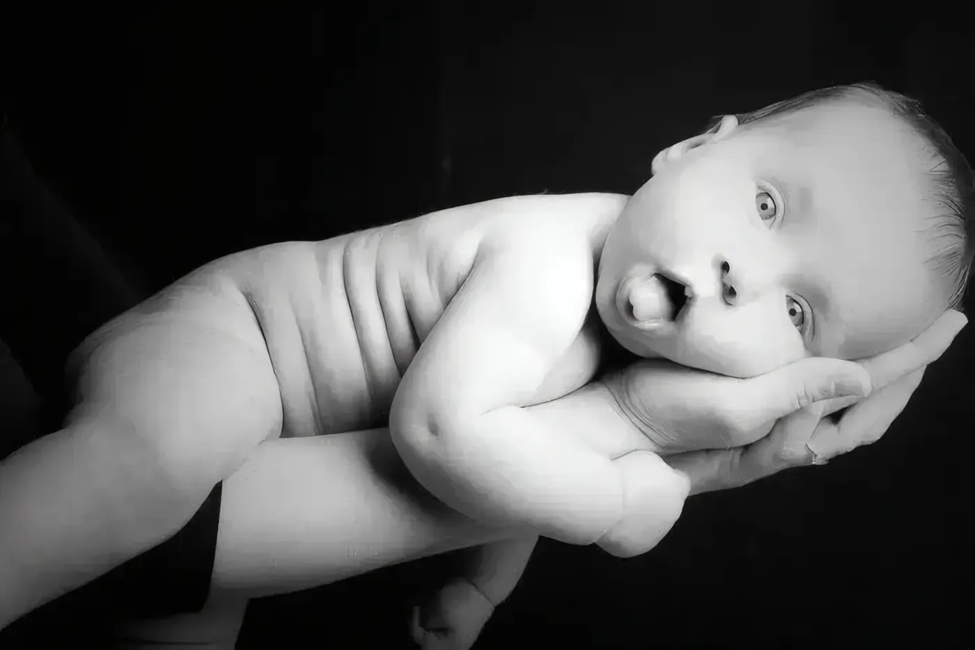 Newborn fotoshoot baby Ailia 9 weken