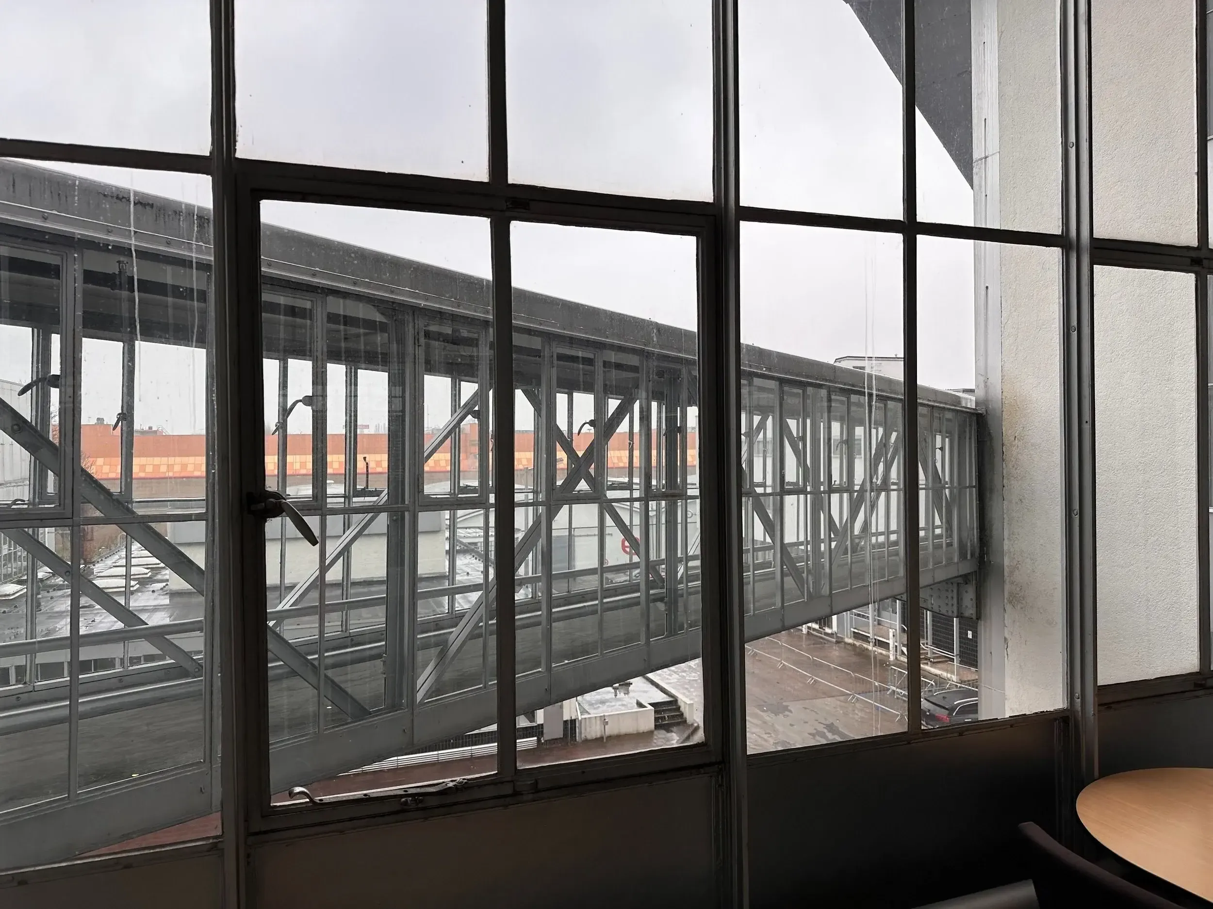 Unieke familie fotoshoot in de iconische Van Nelle Fabriek Rotterdam — foto 5