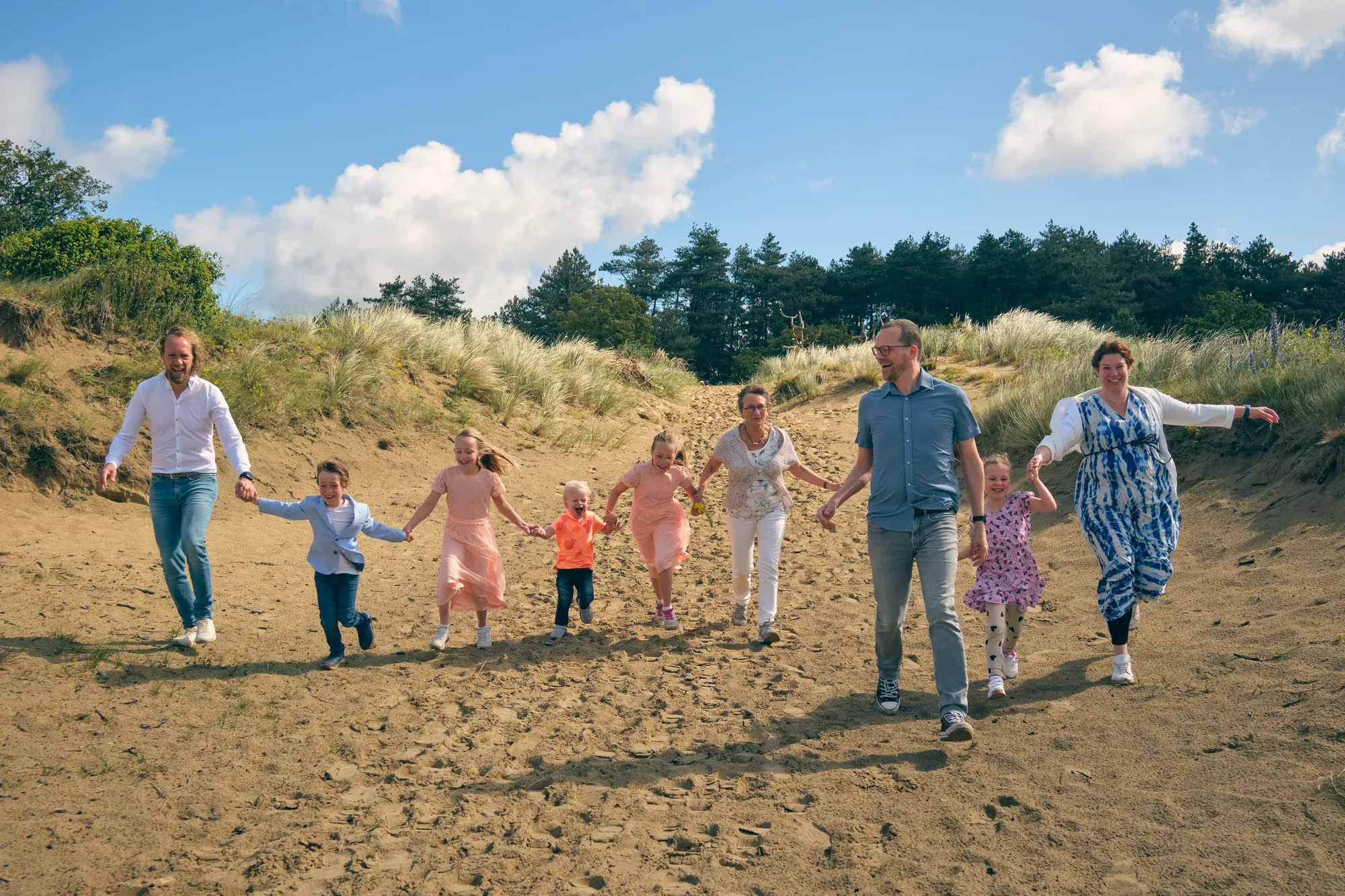 Fotoshoot in Meijendel: zand, bos en uitzicht in één uur
